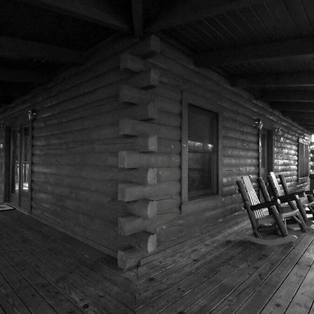 Peace By The Lake Sevierville Extérieur photo