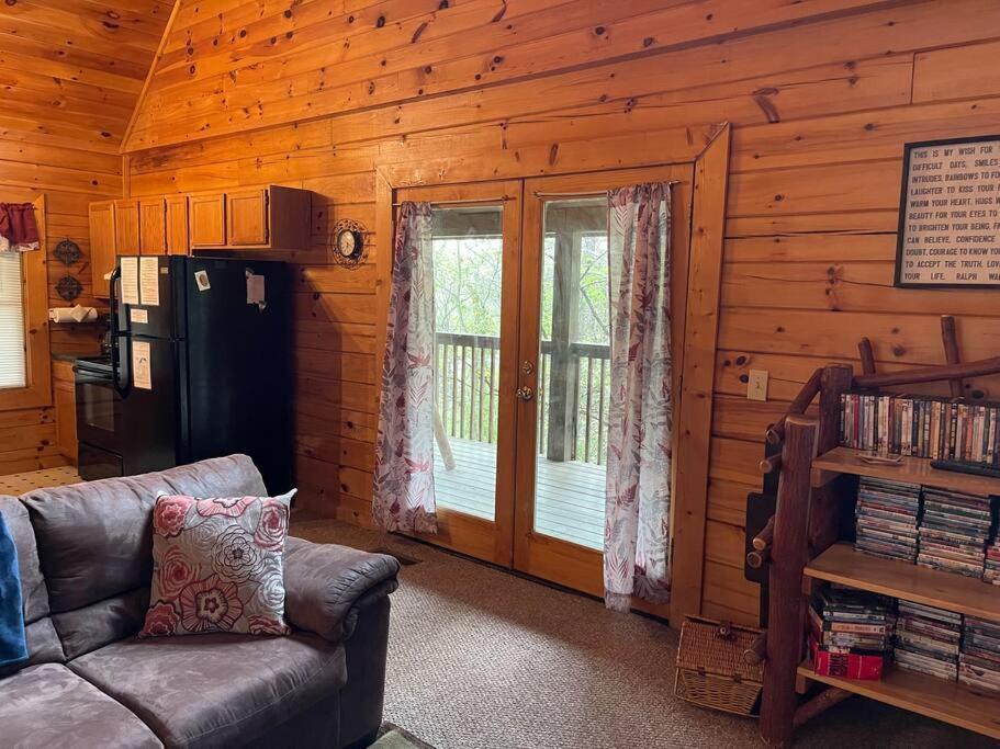 Peace By The Lake Sevierville Extérieur photo